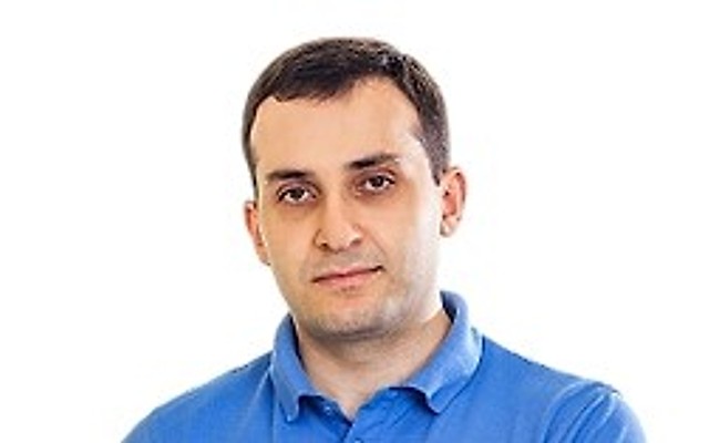 Акопян Артем Тигранович